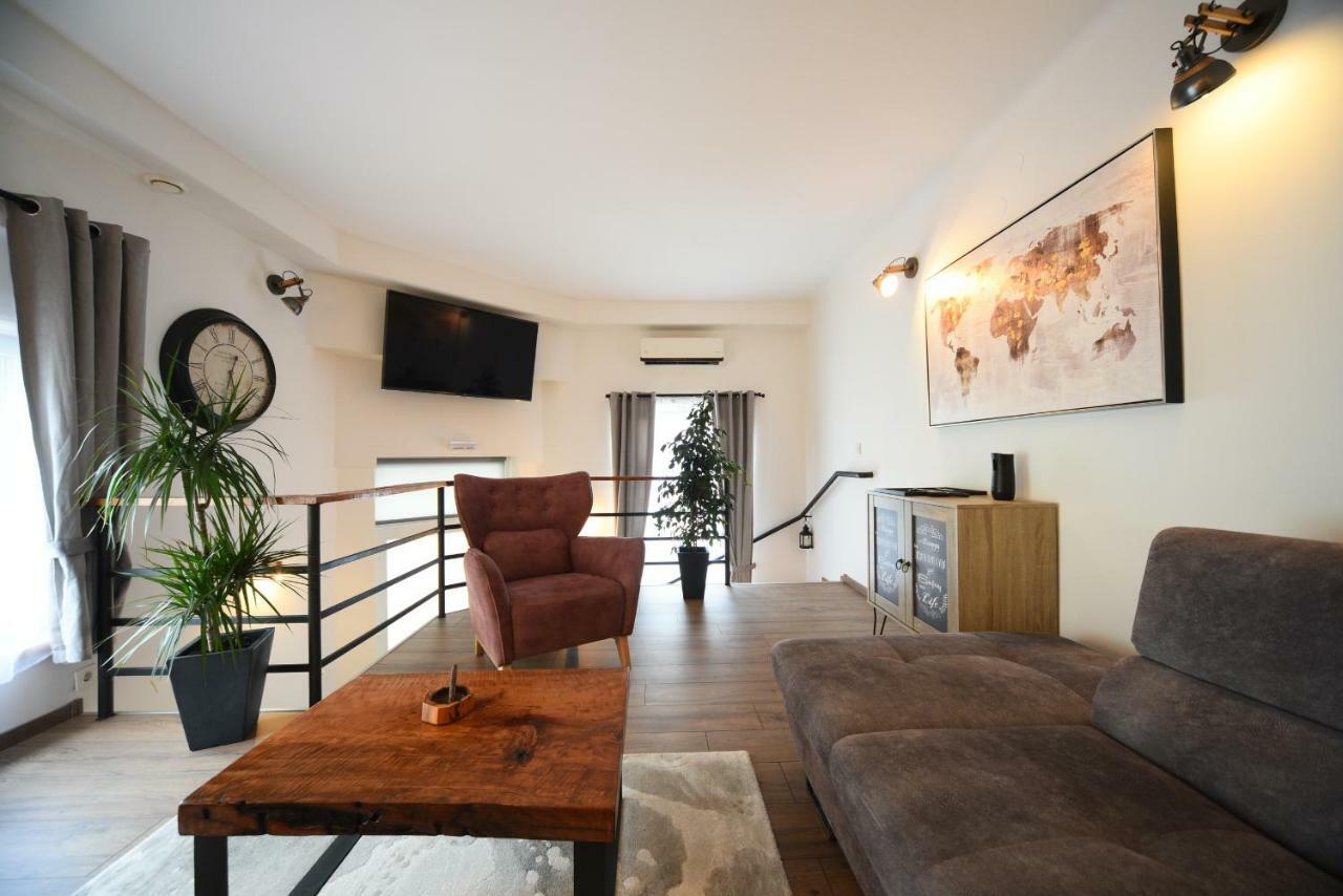 Galeria Apartments & Rooms Zagreb Luaran gambar